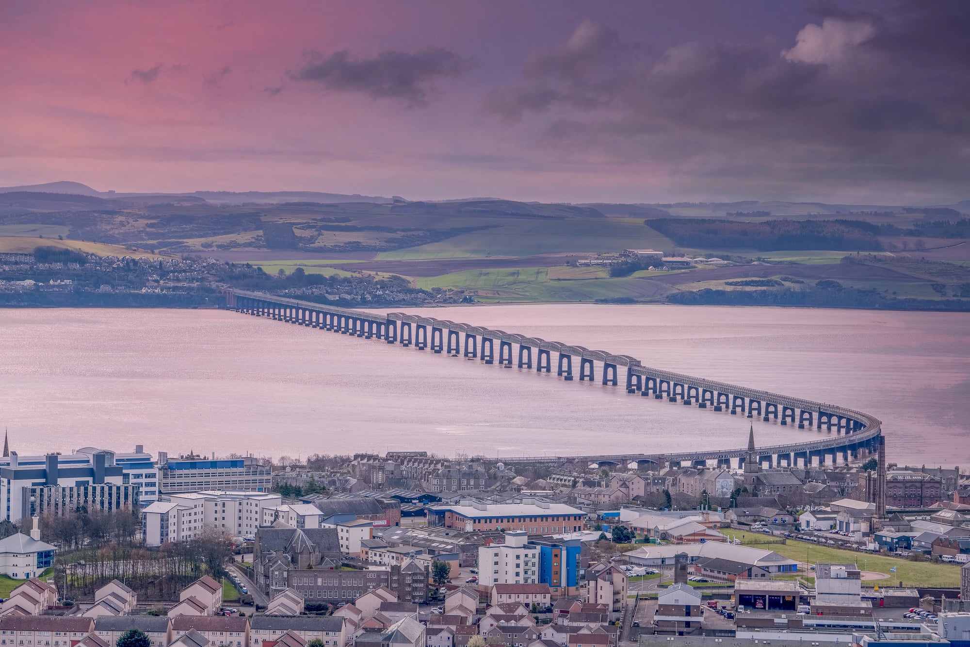 Dundee waterfront and V&A Dundee museum — Scotland's City of Discovery
